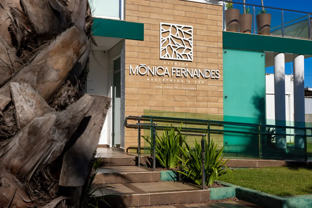 Fachada da Clínica Mônica Fernandes em Campo Mourão